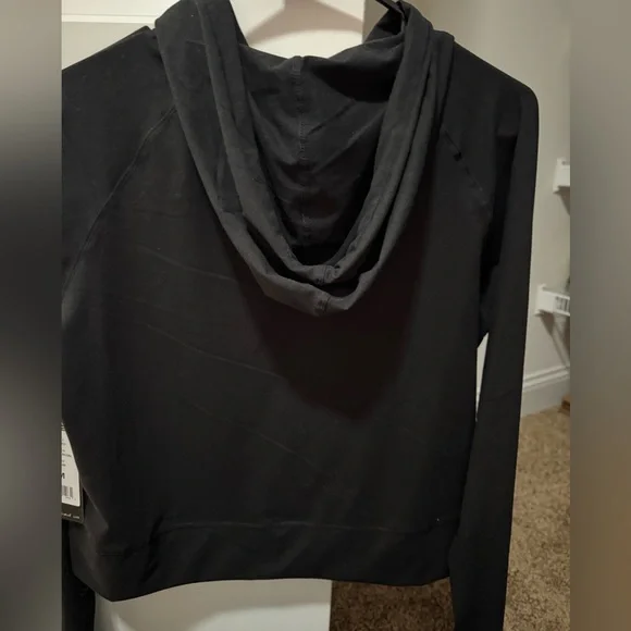 Yogalicious Black zip up jacket - Picture 5 of 6